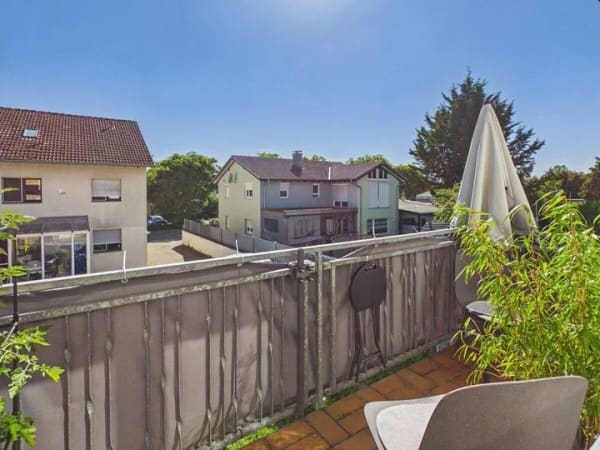 Immobilie in Linkenheim-Hochstetten - Sofort bezugsfrei! Großzügige 3-Zimmer-Wohnung mit Balkon und Stellplatz in ruhiger Lage! - Bild 2