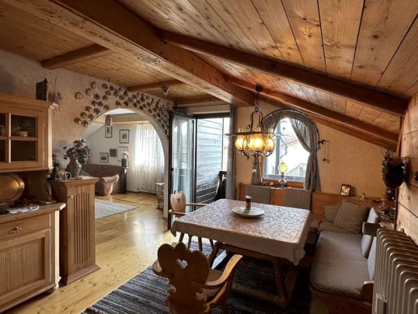 Immobilie in Neubeuern - Dachgeschosswohnung mit Südbalkon – Großzügig wohnen in Neubeuern - Bild 3