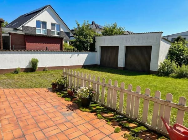 Immobilie in Altlußheim - Sofort bezugsfrei - Gut geschnittene Erdgeschosswohnung in zentraler Lage Altlußheims - Bild 0