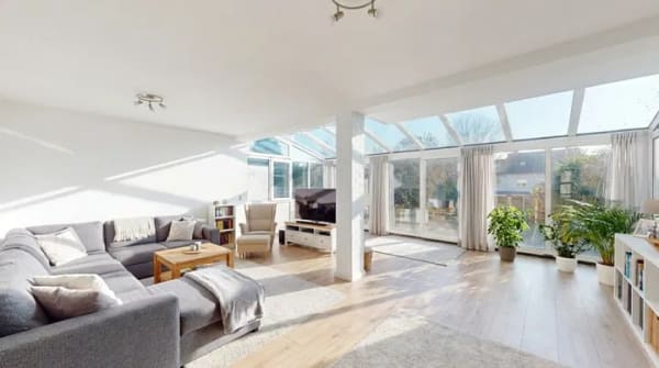 Immobilie in Offenbach an der Queich - Charmantes Einfamilienhaus in Offenbach – veredelter Rohbau mit Einliegerwohnung und Garten - Bild 3
