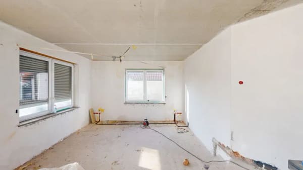 Immobilie in Offenbach an der Queich - Charmantes Einfamilienhaus in Offenbach – veredelter Rohbau mit Einliegerwohnung und Garten - Bild 4