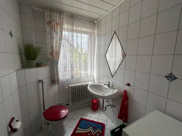 Immobilie in Weingarten (Pfalz) - Attraktives Haus- und Hofanwesen mit Wohnung und Gewerbe in zentraler Lage - Bild 2