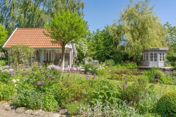 Immobilie in Beschendorf - Kernsaniertes reetgedecktes Bauernhaus im Traumgarten - Bild 3