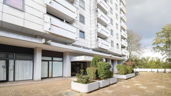 Immobilie in Saarbrücken - -Provisionsfrei- Bezugsfreie 1,5 -Zimmer-Wohnung in Saarbrücken - Bild 2