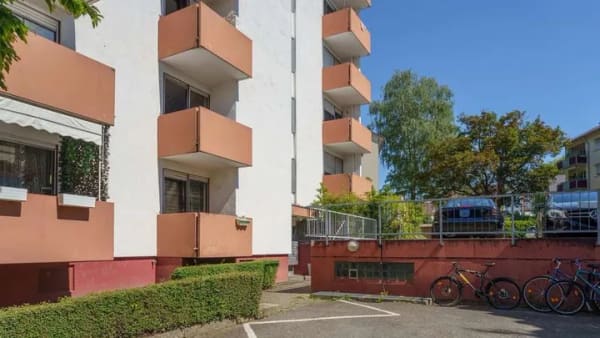 Immobilie in Konstanz - 1-Zimmer-Wohnung mit Balkon, Aufzug und Stellplatz in Konstanz - Bild 1