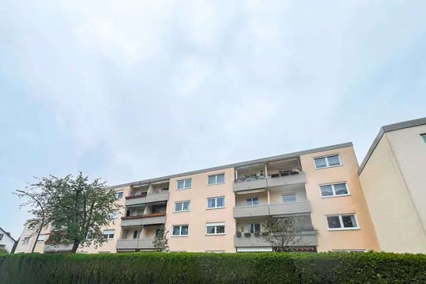 Immobilie in Gersthofen - Entspannt wohnen vor den Toren Augsburgs - zentrale 3-Zimmer-Wohnung im Herzen Gersthofens - Bild 1
