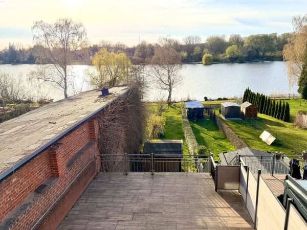 Immobilie in Schönberg - Endreihenhaus mit Oberteichblick - 42 m² Terrasse und Stellplatz in zentraler Lage - Bild 0