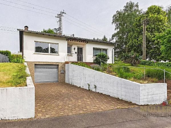 Immobilie in Überherrn - Schöner und gepflegter Bungalow in ruhiger Wohnlage sucht neue Besitzer - Bild 0