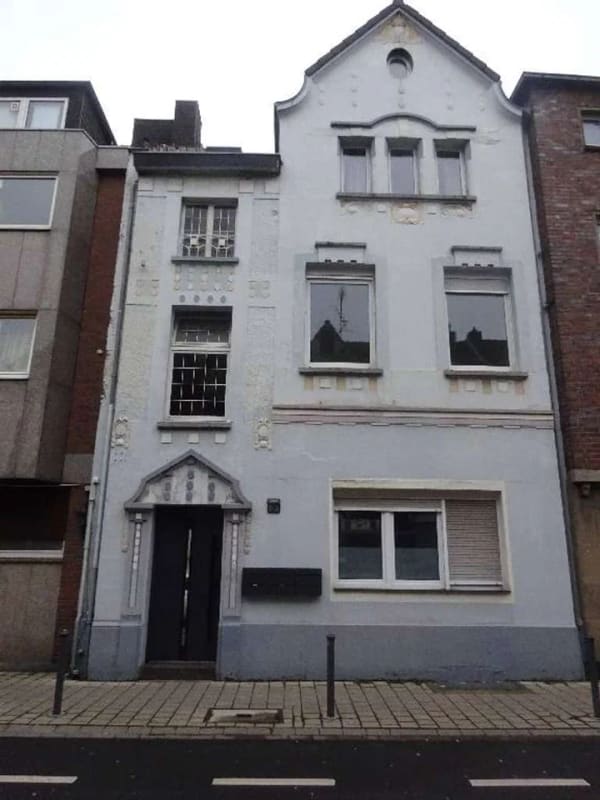 Immobilie in Neuss - Traumhaftes im Jugendstil gebautes 3 Familienhaus aus dem Jahr 1908  im Dreikönigenviertel - Bild 0