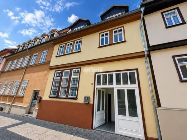 Immobilie in Waltershausen - antaris Immobilien GmbH ** Historischer Charme trifft Rendite - Wohnen, Arbeiten, Investieren ** - Bild 0