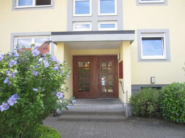 Immobilie in Gutach im Breisgau - Ideale Kapitalanlage - Gepflegte Eigentumswohnung im Ortszentrum - Bild 2