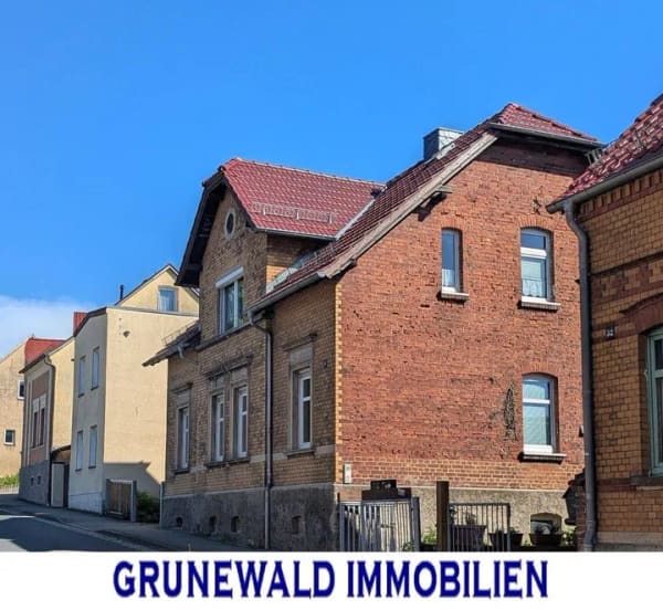Immobilie in Hermsdorf - Altbauflair trifft flexible Nutzung - als Ein- oder Zweifamilienhaus. - Bild 0