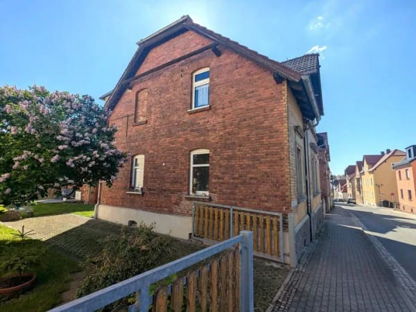 Immobilie in Hermsdorf - Altbauflair trifft flexible Nutzung - als Ein- oder Zweifamilienhaus. - Bild 3