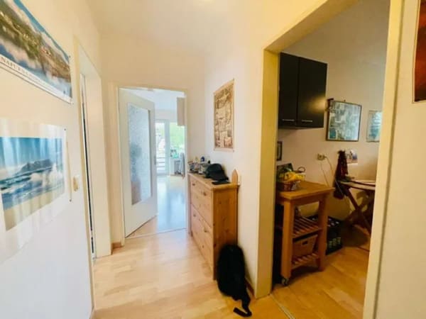 Immobilie in Gütersloh - Gut aufgeteilte DG-ETW mit sonnigem Balkon 33332 Gütersloh-Kattenstroth - Bild 4