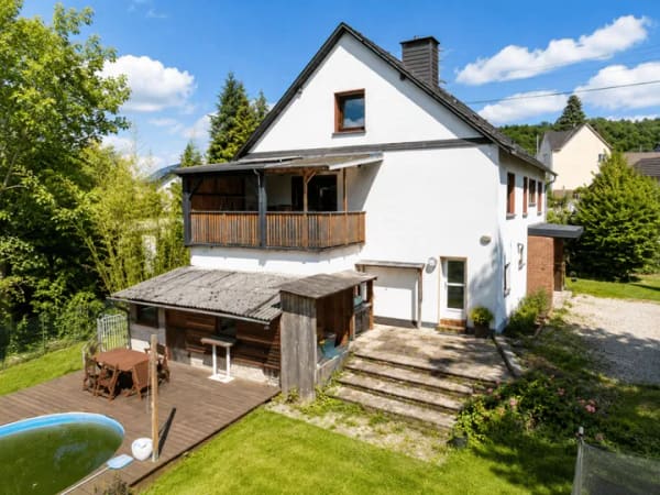 Immobilie in Wittgert - Viel Platz für die ganze Familie - Einfamilienhaus mit separater Einliegerwohnung - Bild 1