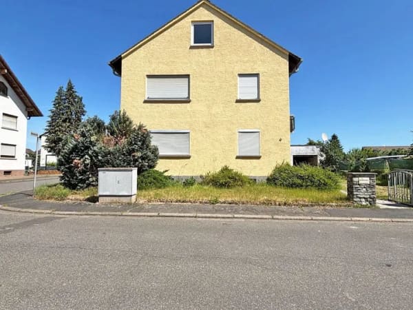 Immobilie in Großwallstadt - Immobilie mit attraktivem Entwicklungspotenzial - Bild 1