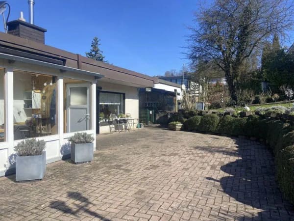 Immobilie in Finnentrop - / Bungalow mit tollem Grundstück! - Bild 1