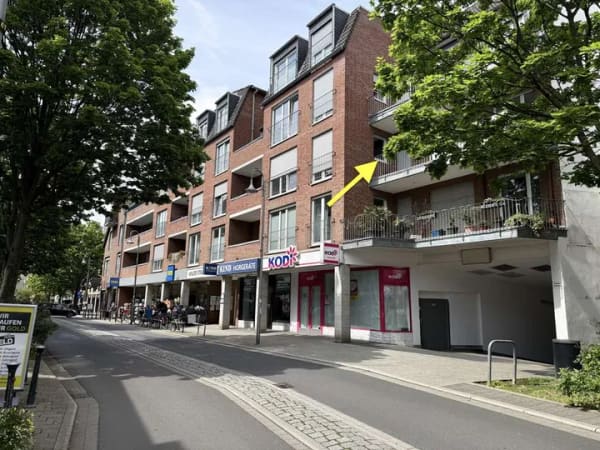 Immobilie in Pulheim - 3-Zimmer-Wohnung im Zentrum von Pulheim, Aufzug, 2 Balkone, TG-Stellplatz, 5,11% Mietrendite - Bild 0