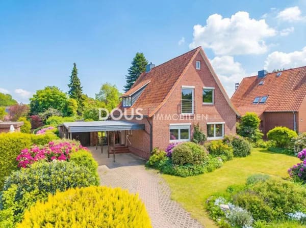 Immobilie in Lüneburg - Erbpacht: Gepflegtes Einfamilienhaus 
mit Garten in ruhiger Wohnlage - Bild 1
