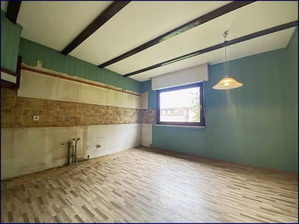 Immobilie in Poppenricht - Einfamilienhaus in ruhiger Lage mit Gartengrundstück zum Selbstgestalten! - Bild 3
