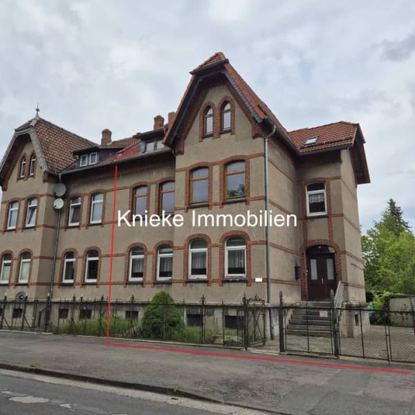 Immobilie in Nordstemmen - Mehrfamilienhaus mit 3 Wohneinheiten in zentraler Lage von Nordstemmen - Bild 0