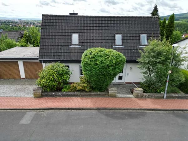 Immobilie in Ahnatal - Einfamilienhaus mit 233 m² Wohnfläche in Ahnatal - Bild 2