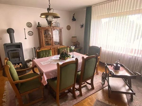 Immobilie in Friedewald - Solides Einfamilienhaus mit viel Platz in ruhiger Lage von Friedewald - Bild 4