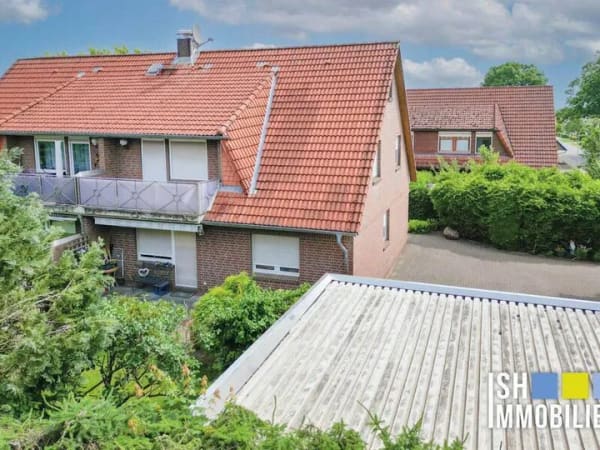 Immobilie in Bargstedt - Bargstedt: Haushälfte, nicht alt und gut vermietet, als Anlageobjekt mit 2 Wohneinheiten - Bild 0