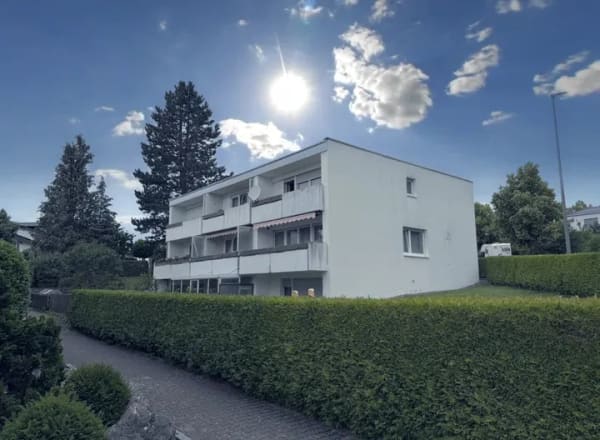 Immobilie in Salach - Familienfreundliches Reihenhaus mit überraschend viel Raum und sofort frei! - Bild 2