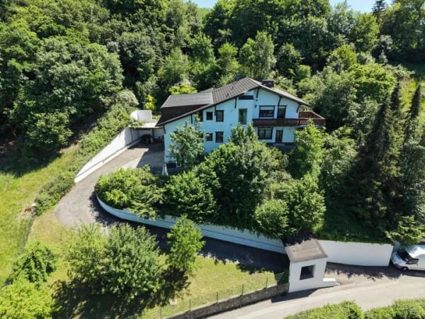 Immobilie in Grafrath - Einzigartiges Anwesen mit privatem Flusszugang im idyllischen Ampertal - Bild 1