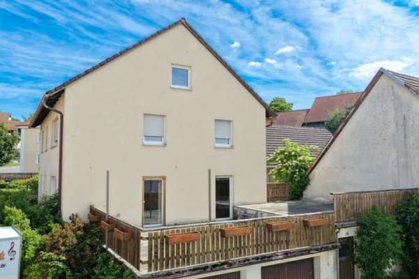 Immobilie in Pottenstein - Viel Platz für Familie, Hobby und Handwerk – Wohnhaus mit Scheune, Glasfaser und ca. 2.100 m² Grunds - Bild 2