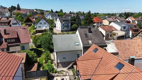 Immobilie in Karlsbad - Idyllisches Zuhause mit Charme – wunderschöne Doppelhaushälfte in ruhiger Lage! - Bild 2