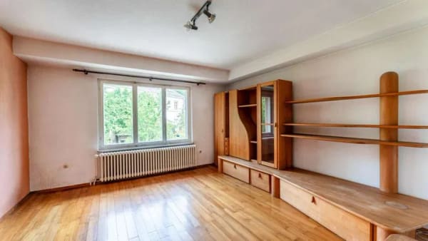 Immobilie in Volkertshausen - Doppelhaushälfte mit Garten und Ausbaupotenzial in zentraler, ruhiger Lage von Volkertshausen  - Bild 4