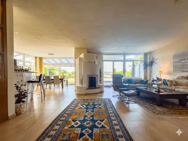 Immobilie in Tettenweis - Großzügiges Familienhaus mit Pool, Wellnessbad und Traumgarten - Bild 1