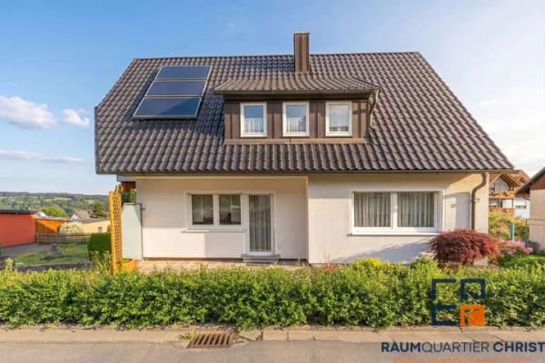 Immobilie in Pullenreuth - Ein- bzw. Zweifamilienhaus mit Garten, Balkon, Terrasse und Werkstatt - Bild 4