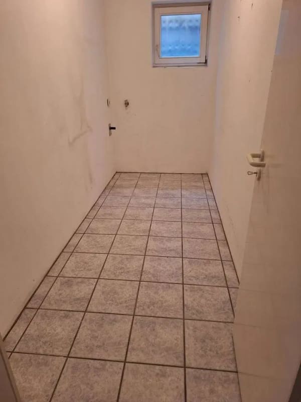 Immobilie in Schwabenheim an der Selz - Super freigestellte Kapitalanlage - 2 Zi.-Maisonette m. Balkon / TG-Stellplatz / rhg. Lage - Bild 4