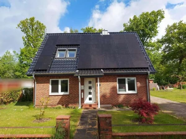 Immobilie in Lohe-Föhrden - Ihr neues Zuhause: Modernisiertes Einfamilienhaus mit großem Garten, zwei Garagen und PV-Anlage - Bild 4