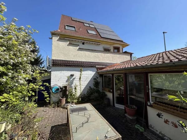 Immobilie in Eisenberg (Pfalz) - Wo Träume wahr werden! Einzelstück mit Charme sucht neuen Besitzer! - Bild 3