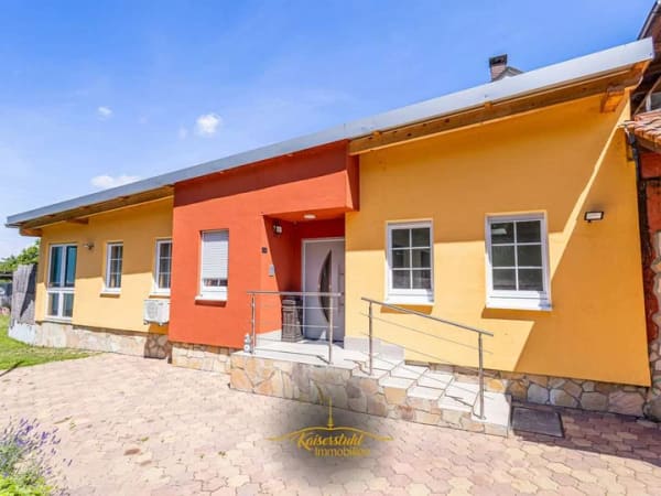 Immobilie in Kappel-Grafenhausen - Neuwertiger Bungalow als Kapitalanlage, energieeffizient und ideal zur Vermietung - Bild 0
