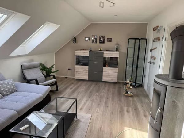 Immobilie in Untermeitingen - 5-Zimmer Maisonette-Wohnung mit Kamin, Garten und Garage in Untermeitingen - sofort bezugsfertig! - Bild 2