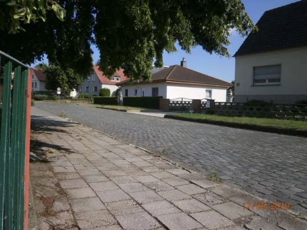Immobilie in Reinsdorf - EFH- freistehend in 06642 Nebra  Bj.2005, generalsaniert 2018 für 295.000,- EUR  - Bild 0