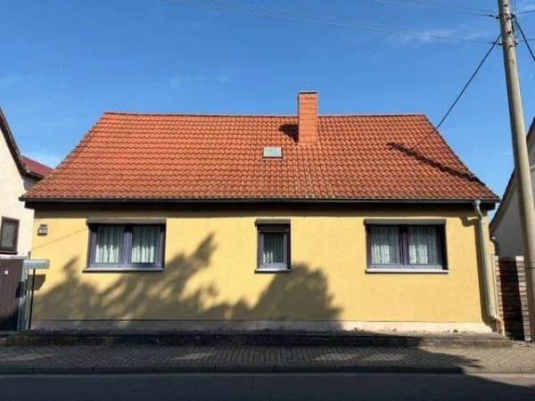 Immobilie in Nesse-Apfelstädt - Einfamilienhaus Neudietendorf, 4 Zimmer, Garage, 282 m² Grundstück - Bild 0