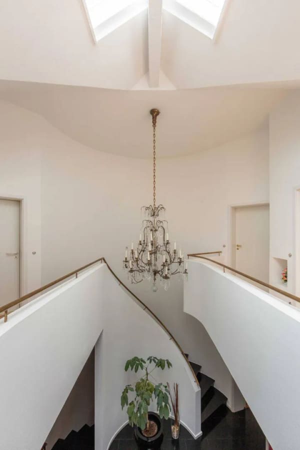 Immobilie in Fridingen an der Donau - Großzügiges Familiendomizil mit unverbaubarem Blick – 299 m² Wohnfläche, Doppelgarage und viel Potenzial - Bild 3