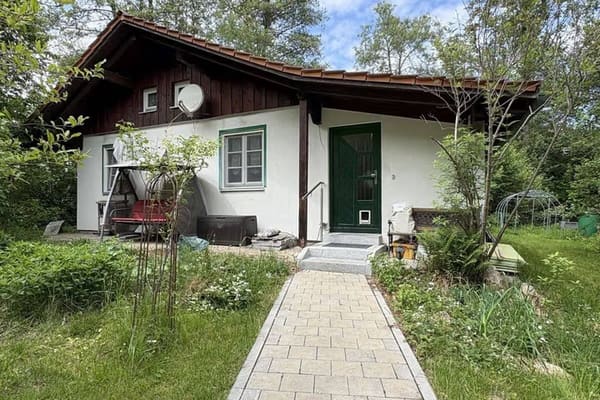 Immobilie in Viechtach - Gemütliches Einfamilienwohnhaus in zentraler Lage von Viechtach - Bild 1