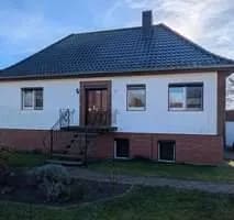 Immobilie in Dahmen - Freistehendes Einfamilienhaus auf wunderschönem Sonnengrundstück - nur 100 m zum Malchiner See - Bild 0