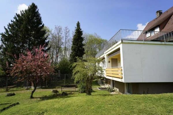 Immobilie in Bad Bellingen - Charmantes Einfamilienhaus mit Anbau und riesigem Grundstück mitten in Bad Bellingen - Bild 2