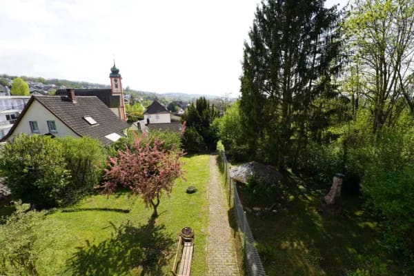 Immobilie in Bad Bellingen - Charmantes Einfamilienhaus mit Anbau und riesigem Grundstück mitten in Bad Bellingen - Bild 3