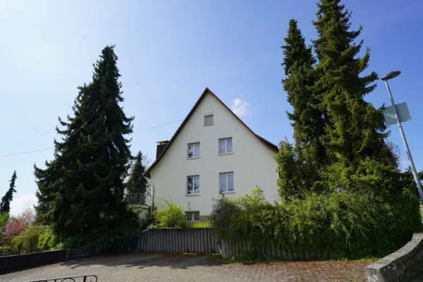 Immobilie in Bad Bellingen - Charmantes Einfamilienhaus mit Anbau und riesigem Grundstück mitten in Bad Bellingen - Bild 4