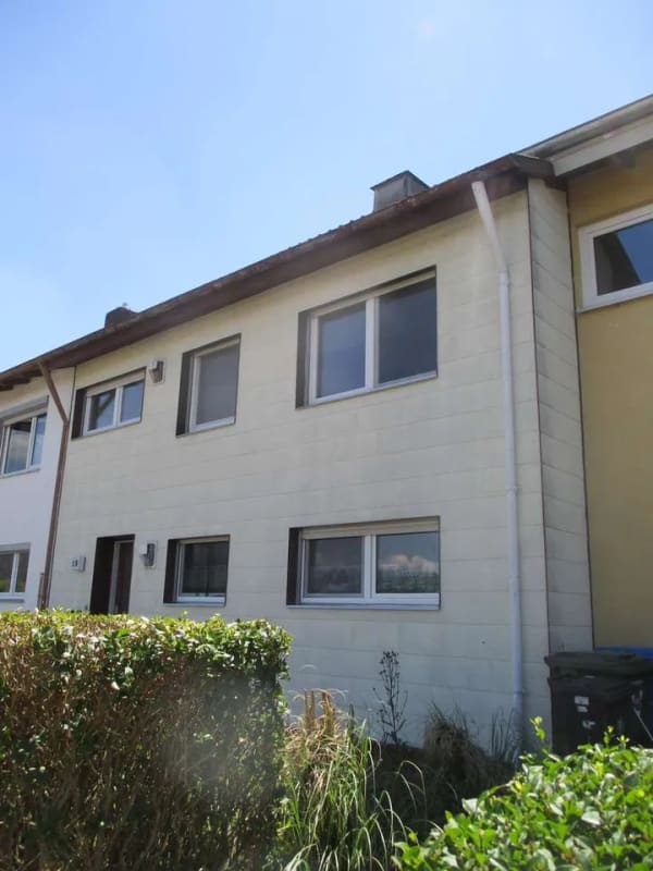 Immobilie in Aalen - Runig gelegenes Zweifamilien-Reihenmittelhaus in Aalen-Triumphstadt! - Bild 2