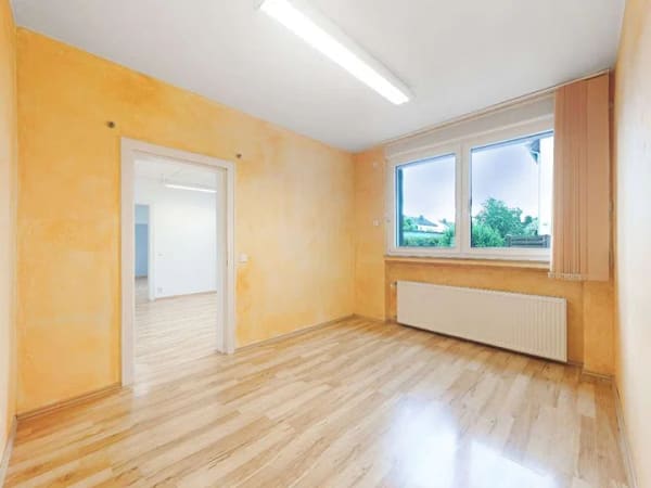 Immobilie in Leverkusen - Vermietetes 3-Familienhaus + angebauter Bungalow in attraktiver Kombination - Bild 4
